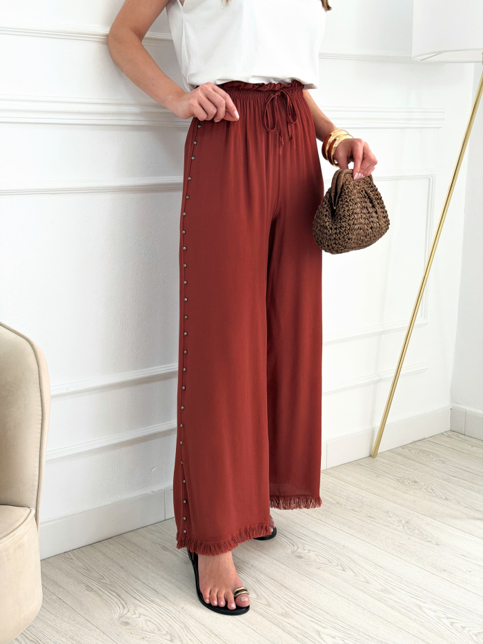 Pantalón Tachas Marau Terracota